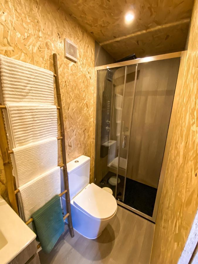 Bungalow Pichoses Geres Camping Rio Caldo Eksteriør billede